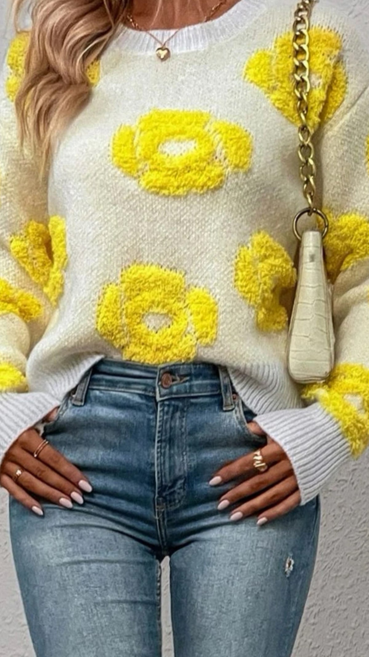 Modern yellow/white sweater