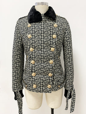 Designer Fashion Women's Lion Buttons Monogram Fur Collar Quilted Jacket Coat