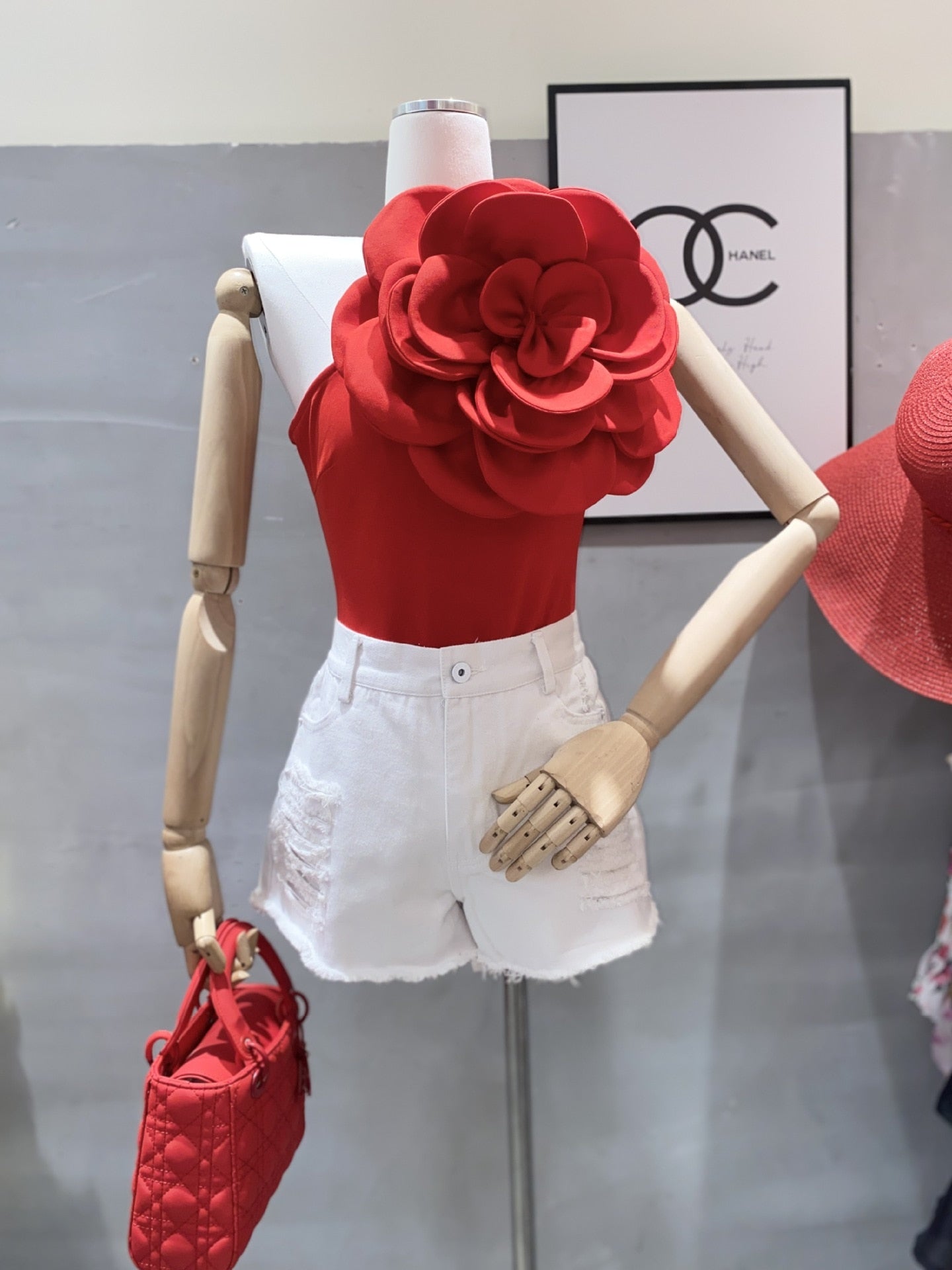 Designer Fashion Women's 3D Flower Sleeveless