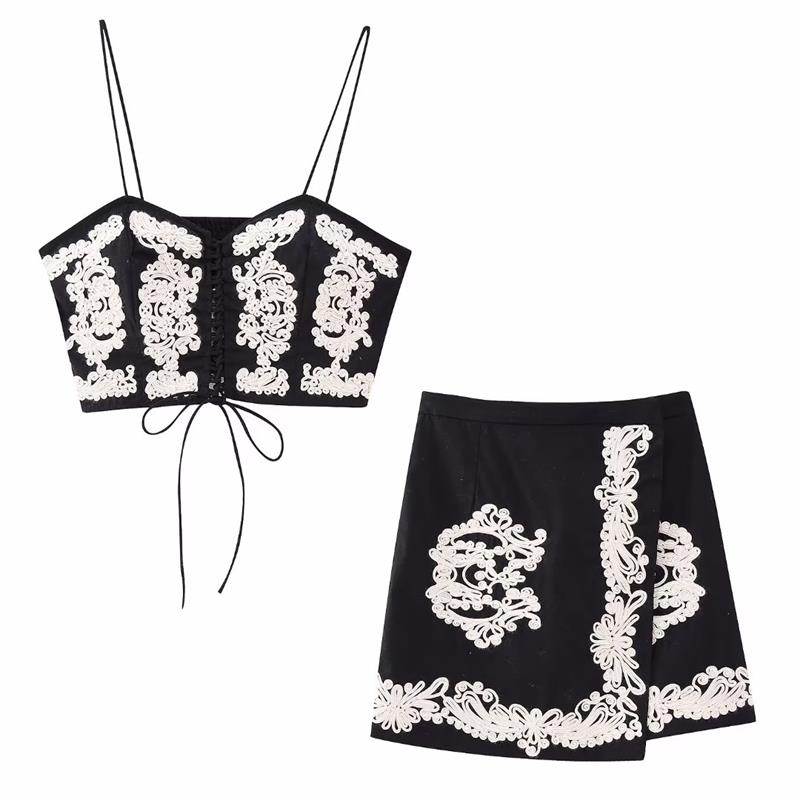 New Applique Embroidery Tube Top Sling Skirt Short Set Chic Elegant