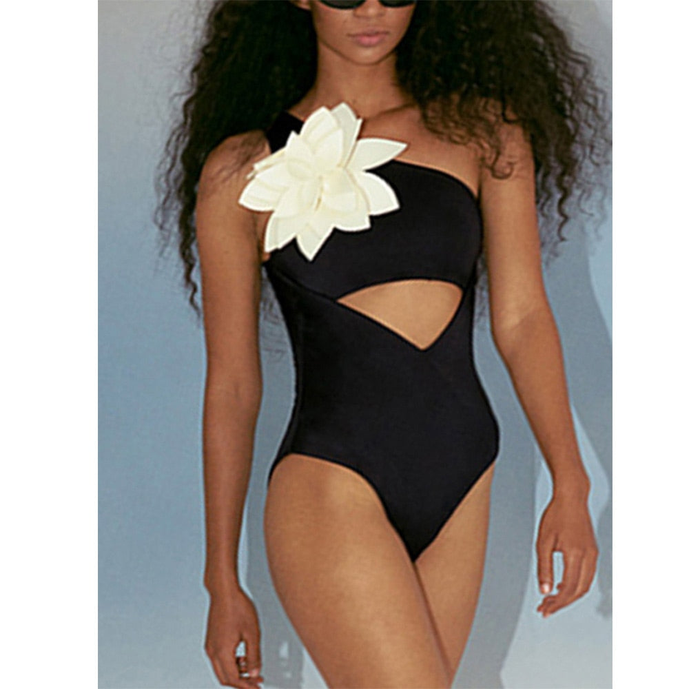 Cutout Flower Embellished One-Piece Swimsuit Holiday Beachwear Surf Wear Summer Beach Solid Push Up 2022 Women Swimwear