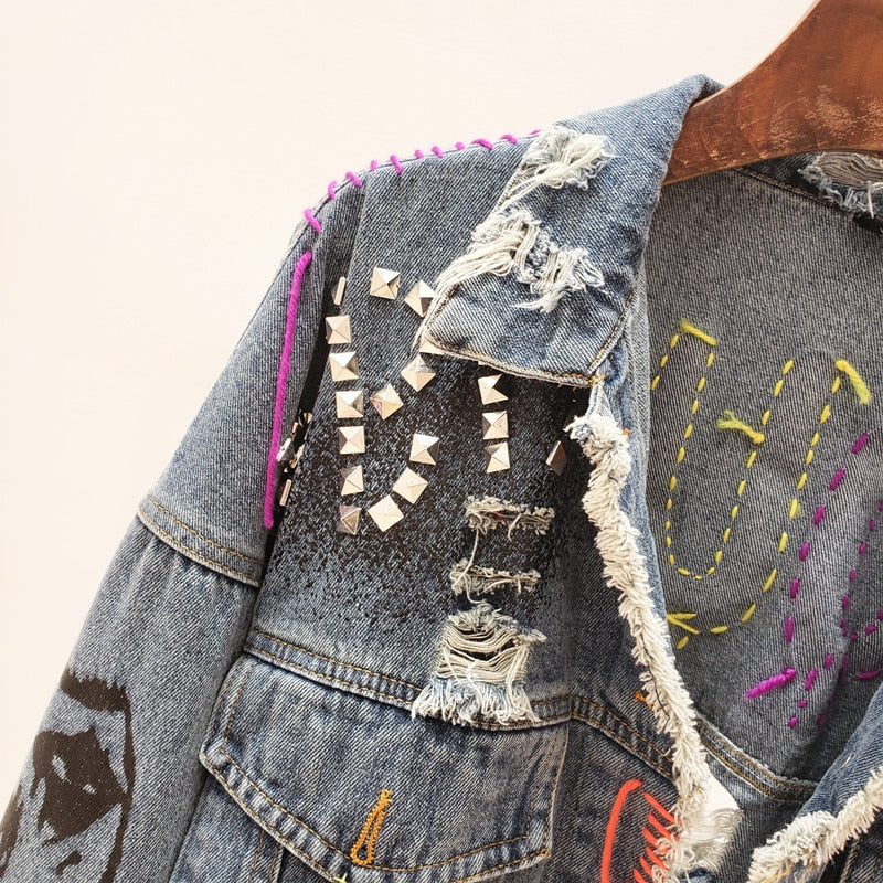 Streetwear Fashion Rivet Letter Graffiti Print Denim Jacket