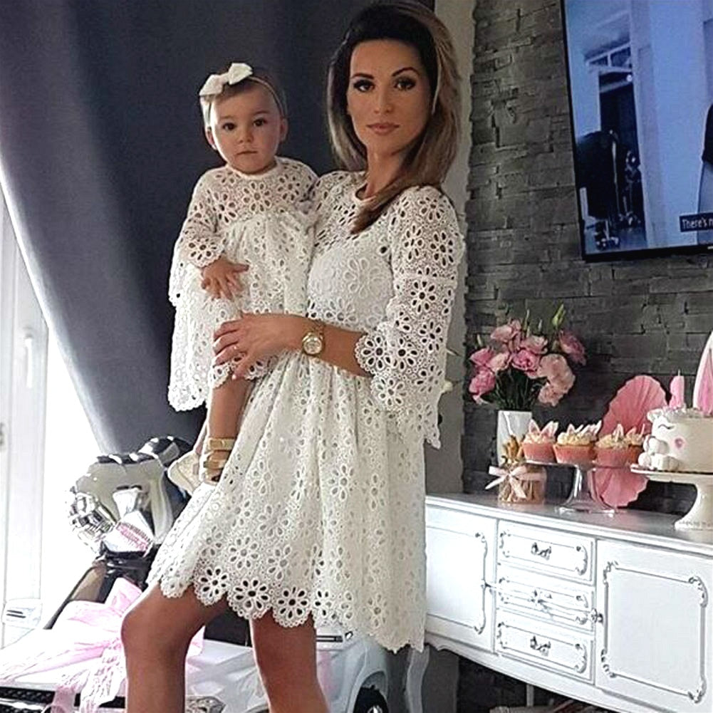 Mother and Daughter Clothing Lace Long Sleeve Dress Family Matching Outfits Women Baby Girls Party Wedding Casual Dresses