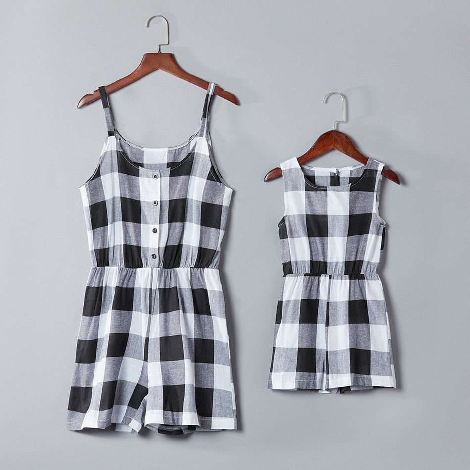 Mother and Daughter Clothes Plaid Sleeveless Mom Daughter Jumpsuits Fashion Mommy and Me Clothes