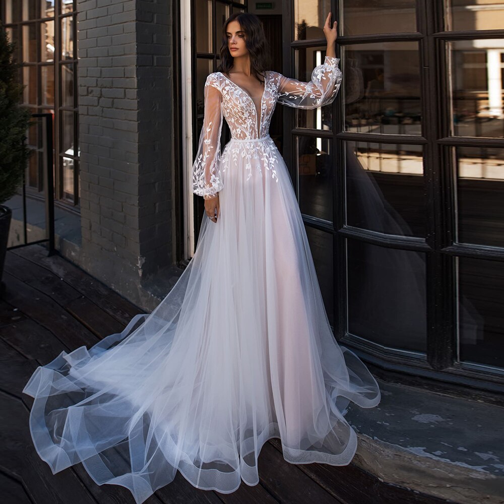 Bohemian V Neck Wedding Dress 2022 Lace Appliques Full Puff Sleeve Backless A Line Bridal Gown Robe De Mariee Court Train Tulle