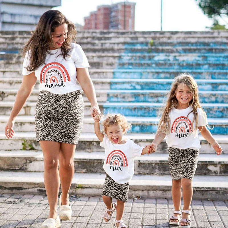Family Matching Outfits 2pcs/set Clothing Suits For Mother And Daughter Short Sleeve T-shirt+Leopard Skirts Mommy And Me Same