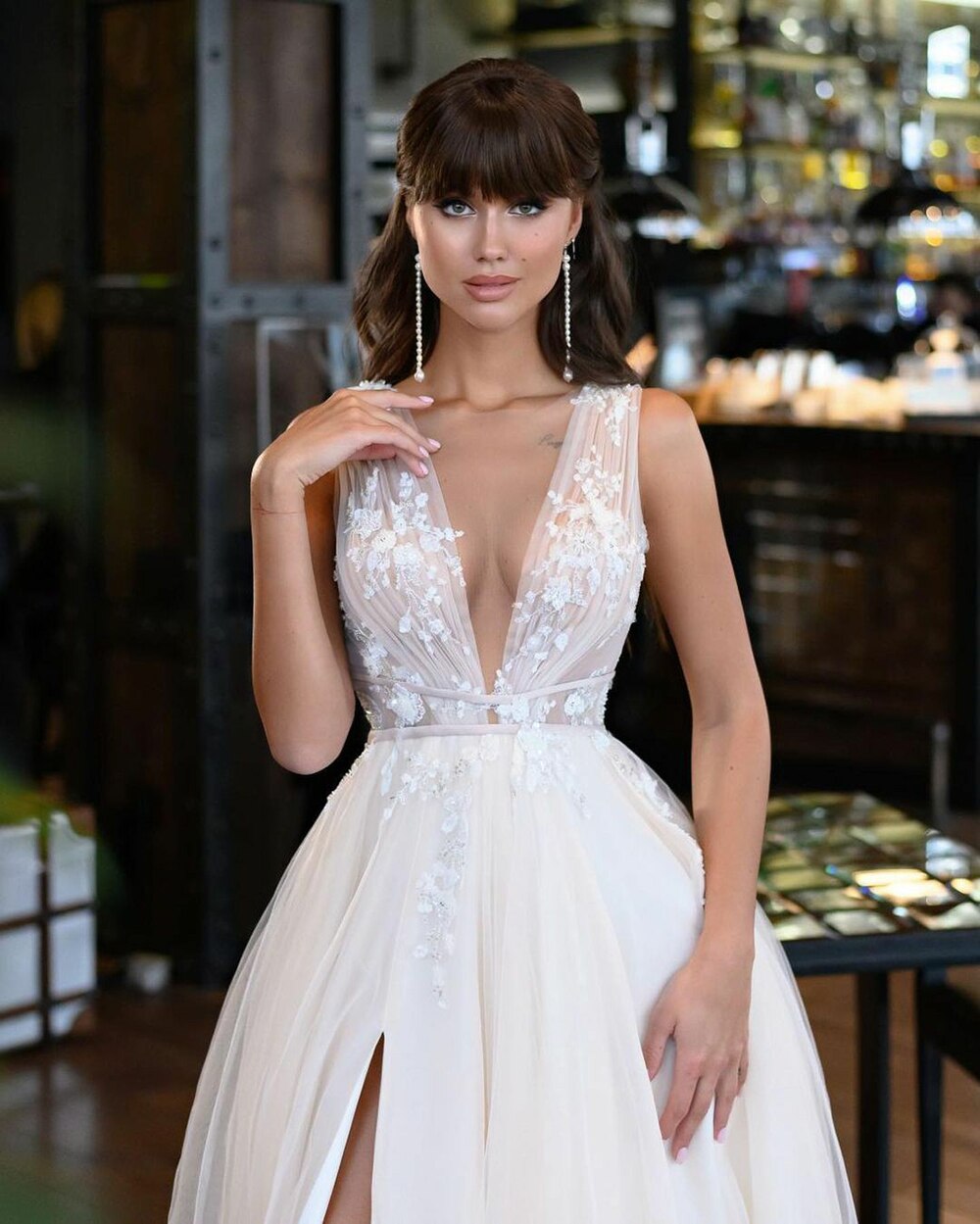 Princess  Boho Lace Appliques V-Neck Wedding Dress For Women A-Line Sleeveless Tulle Side Split Bridal  White Robe De Marie