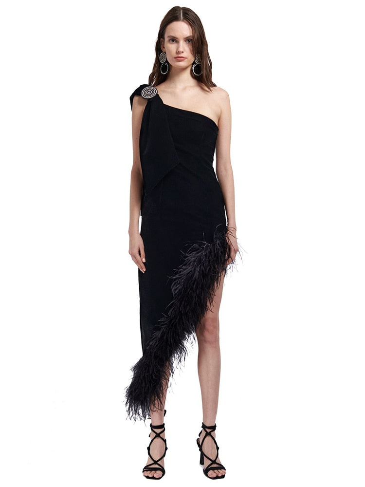 Fashion Catwalk Wear Diagonal Collar Diamond Feathers Tight Stretch Bandage Dress