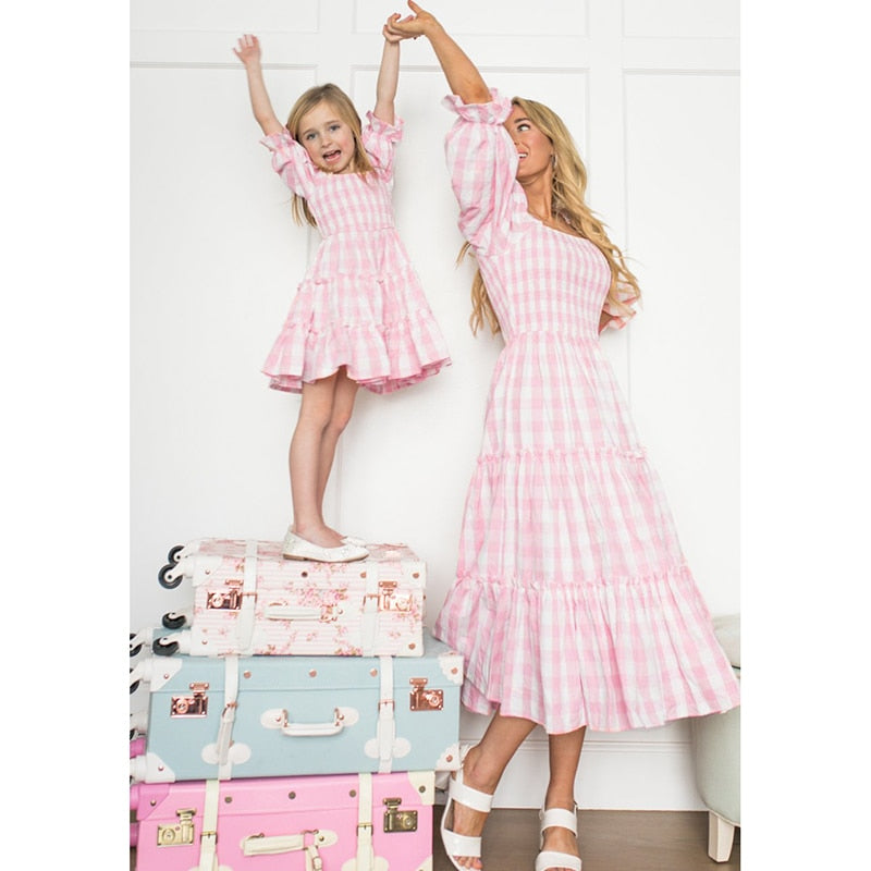 Mother Daughter Matching Dresses Family Look Mommy and Me Clothes Outfits Lantern Sleeve Women Girls Pricess Dress