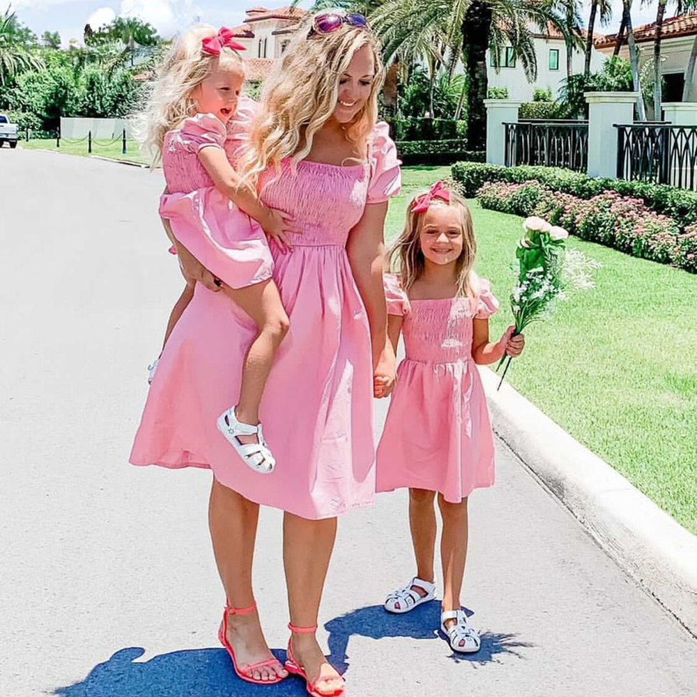 Mother and Daughter Dress Bubble Short Sleeve Pink Party Dress Mommy and Me Clothes Family Matching Outfits Girls Dress
