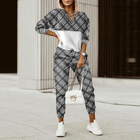 Women Two Piece Set Tracksuit Spring Autumn Fashion Chain Print Long Sleeve Top + Pencil Pants Set Ladies Casual Sport Outfits