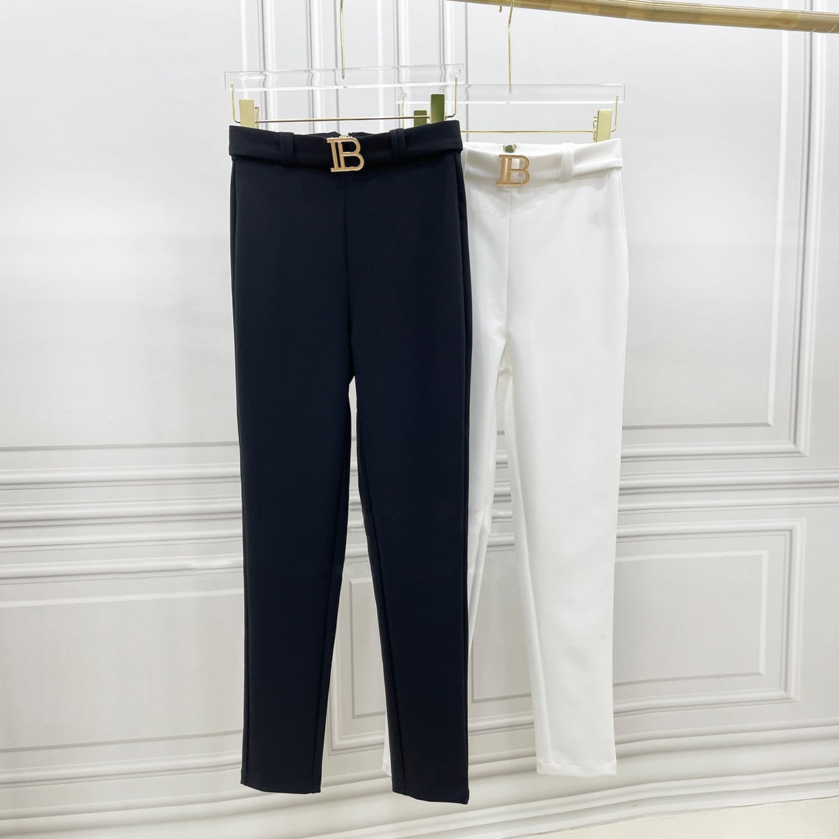 New Products Slim And Slim High Waist Black And White Two-color Belt Metal Letter Tight Women&#39;s Trousers