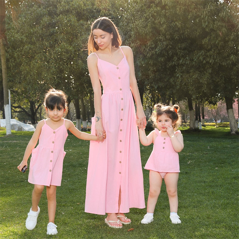 Mother Daughter Matching Dresses Family Look Mom Baby Mommy and Me Clothes Fashion Woman Girls Cotton Dress Outfits