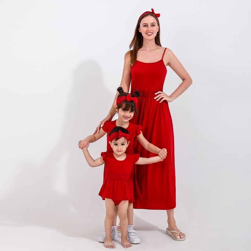 Flower Mommy and Me Dresses Family Set Mom Baby Mother Daughter Matching Clothes Sleeveless Women Girls Long Dress Infant Romper