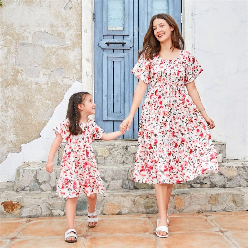 Flower Mommy and Me Clothes Family Set V-Neck Mother Daughter Matching Dresses Fashion Woman Girls Above-Knee Dress Outfits