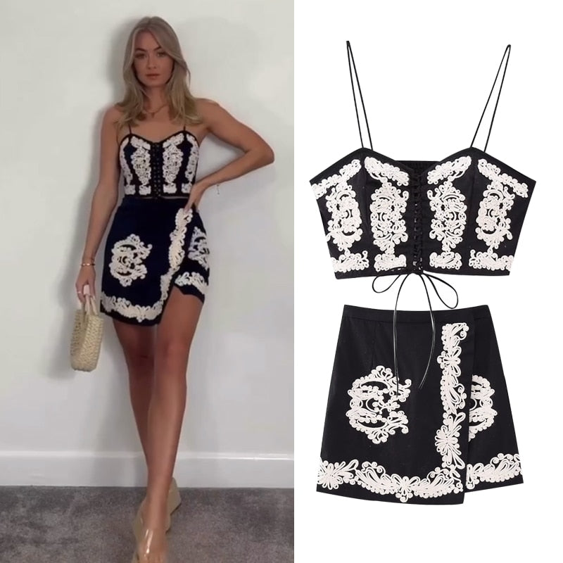 New Applique Embroidery Tube Top Sling Skirt Short Set Chic Elegant