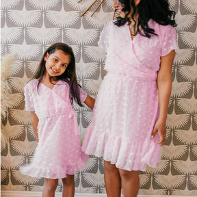 Fashion V-neck Mother and Daughter Dress Short-sleeved Solid Cute Mommy and Me Summer Clothes Princess Dress for Women Girls