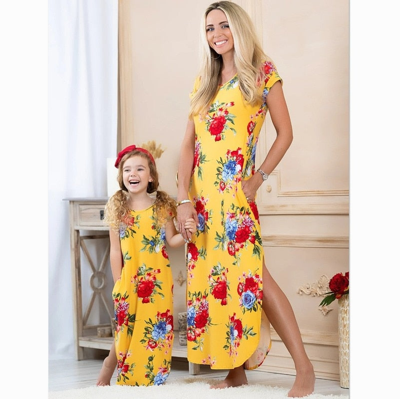 Matching Family Outfits Floral Print Mother and Daughter Bohimian Long Dress Short Sleeve Mommy and Me Clothes Women Girl
